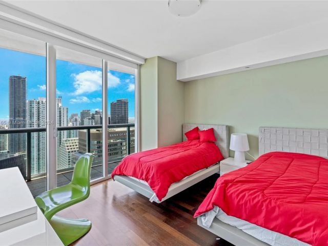 Продажа квартиры #4805 - фото 5700685