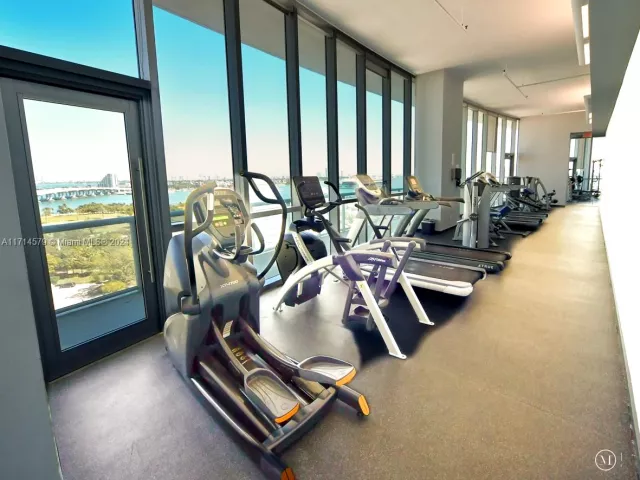 Продажа квартиры #2511 - фото 5634923