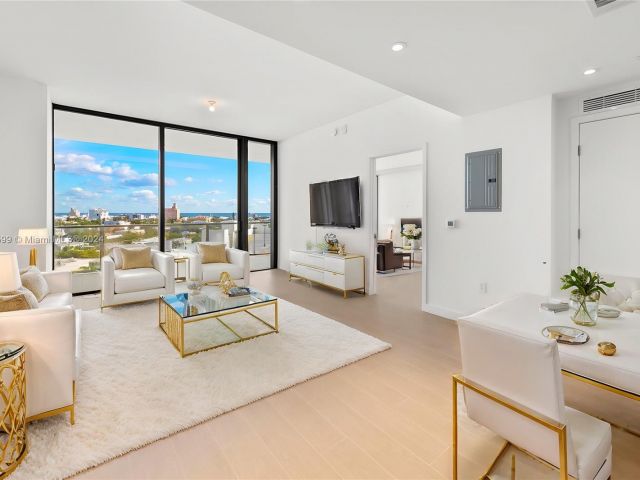 Продажа квартиры #1108 - фото 5693649