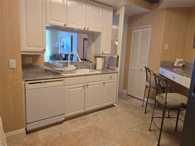 Продажа квартиры #2110 - фото 5744661