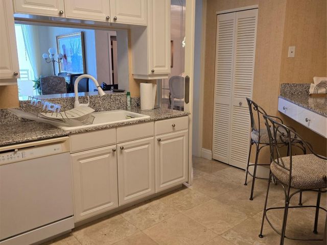 Продажа квартиры #2110 - фото 5744662