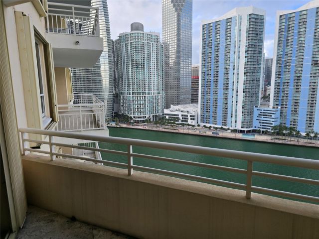 Продажа квартиры #2110 - фото 5744675