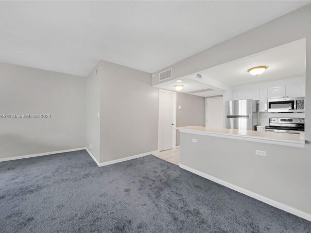 Продажа квартиры #1030 - фото 5612006