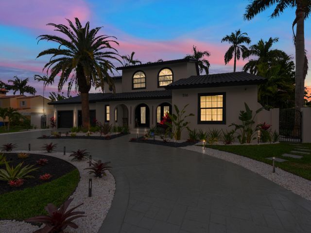 Дом в аренду по адресу 516 Royal Plaza Drive - фото 6234003