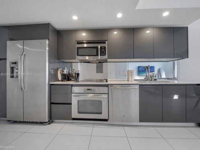 Продажа квартиры #1703 - фото 5619200