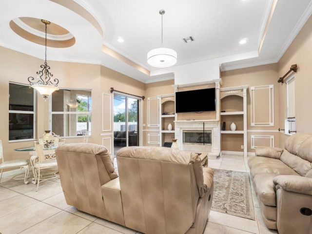 Дом в аренду по адресу 11538 Persimmon Boulevard - фото 6506529