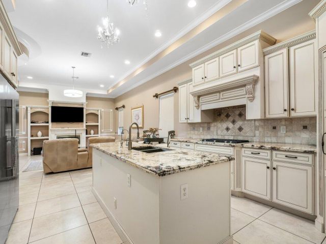 Дом в аренду по адресу 11538 Persimmon Boulevard - фото 6506531