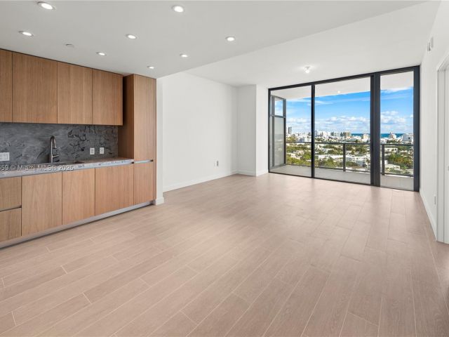 Продажа квартиры #1608 - фото 5693206