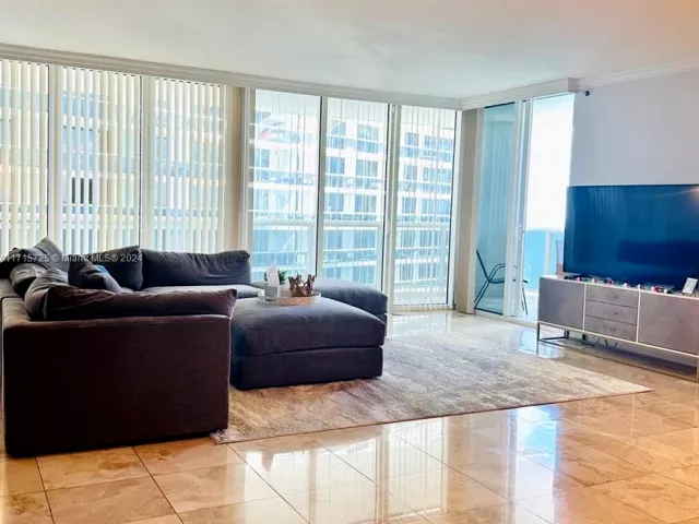 Квартира в аренду номер3310 - фото 6702073