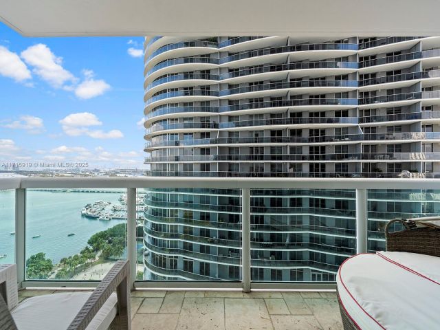 Квартира в аренду номер2211 - фото 5924235