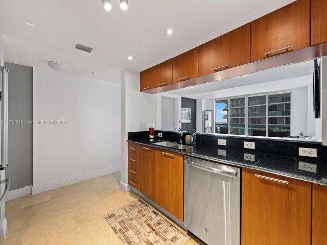 Квартира в аренду номер2211 - фото 5924245