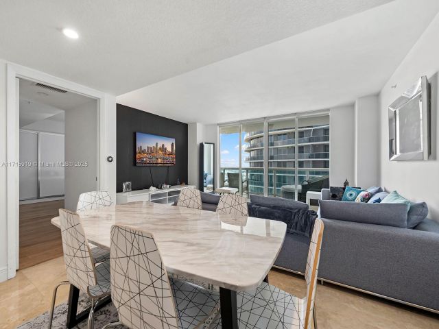 Квартира в аренду номер2211 - фото 5924248