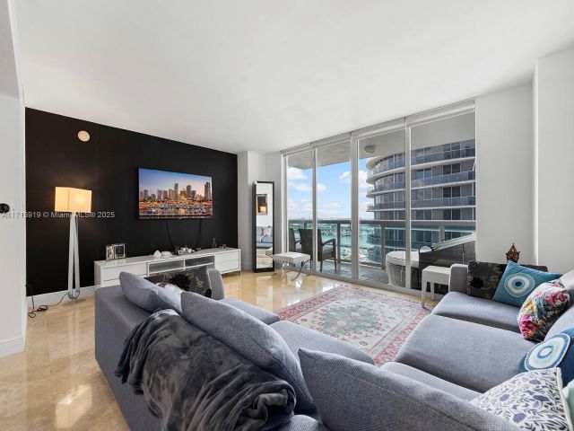 Квартира в аренду номер2211 - фото 5924252