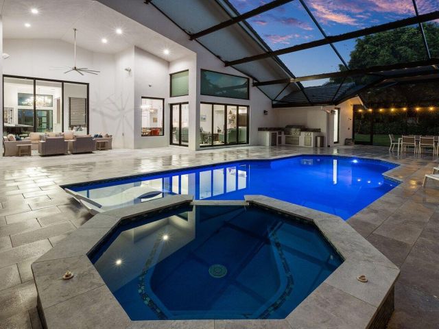 Продажа дома по адресу 17607 Bocaire Place - фото 5835121