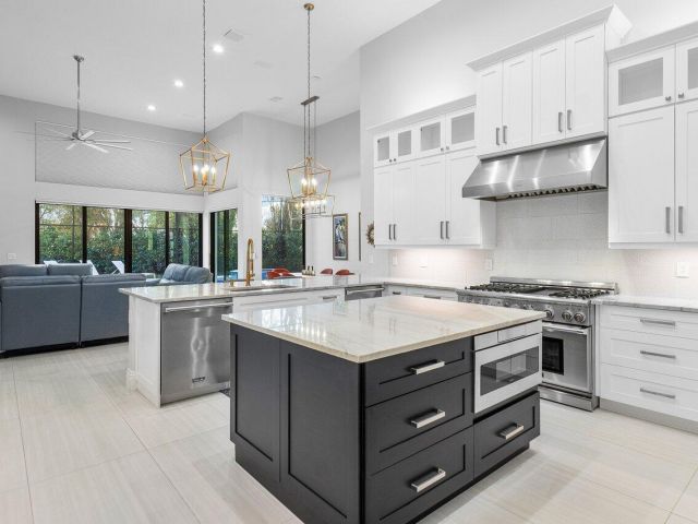 Продажа дома по адресу 17607 Bocaire Place - фото 6016577