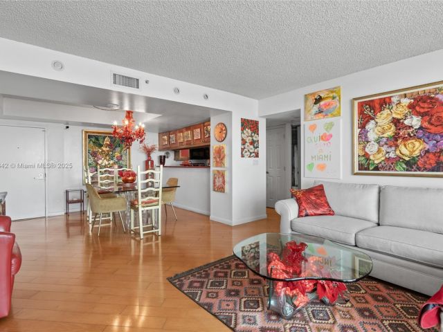 Продажа квартиры #2907 - фото 5727184