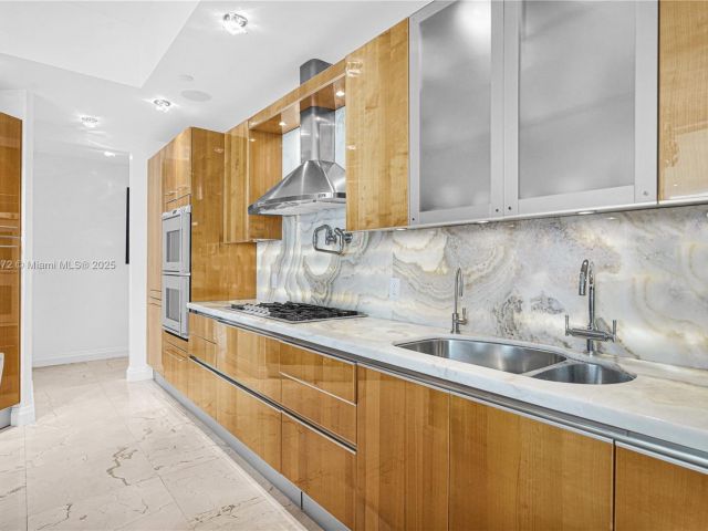 Квартира в аренду номер1004 - фото 5665860