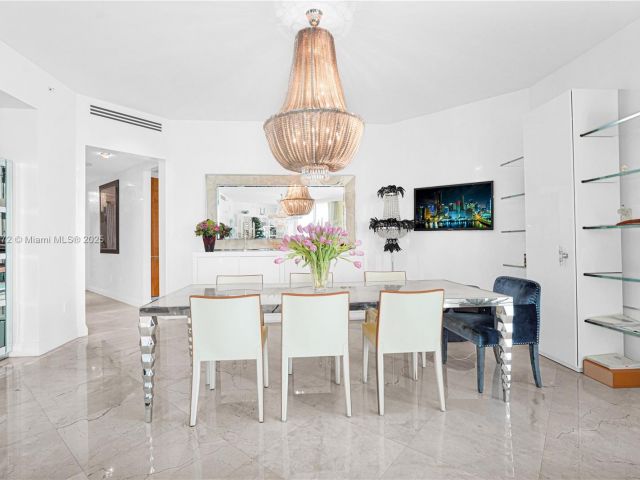 Квартира в аренду номер1004 - фото 5665870