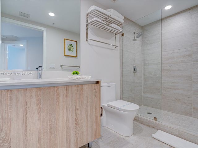 Продажа квартиры #N-717 - фото 5686714