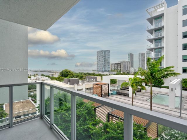 Продажа квартиры #N-717 - фото 5686726