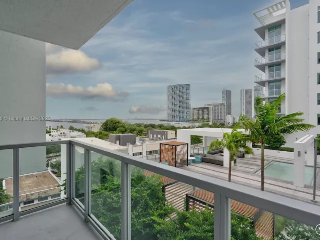 Продажа квартиры #N-717 - фото 5686726