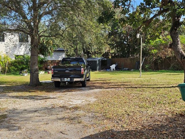 Продажа дома по адресу 11809 NE 1st Ave - фото 5731351