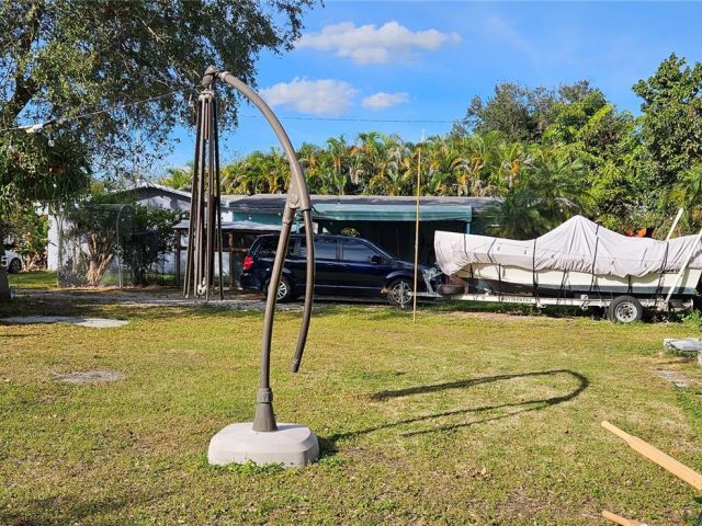 Продажа дома по адресу 11809 NE 1st Ave - фото 5731359