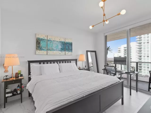 Продажа квартиры #4009 - фото 5772351