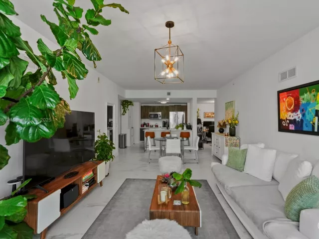 Продажа квартиры #4009 - фото 5772354