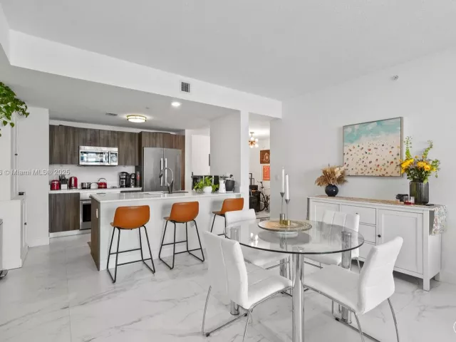 Продажа квартиры #4009 - фото 5772357