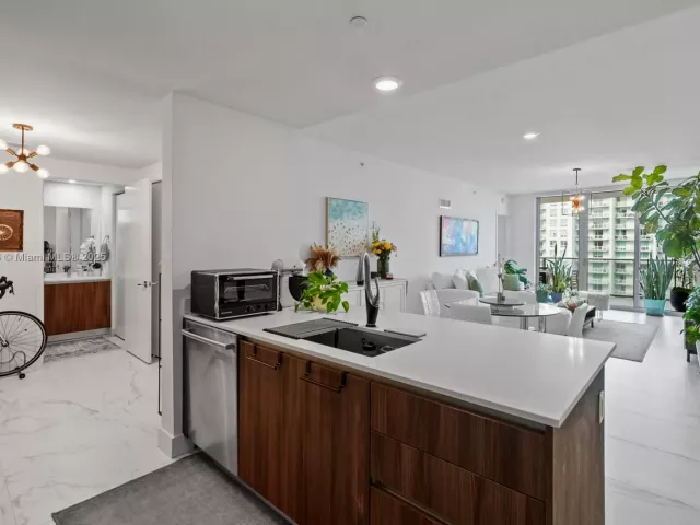 Продажа квартиры #4009 - фото 5772358