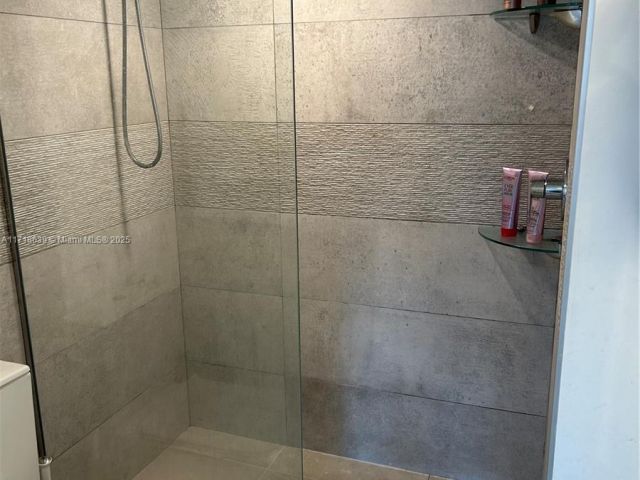 Продажа квартиры #303 - фото 6918189