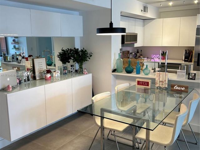 Продажа квартиры #303 - фото 6918191