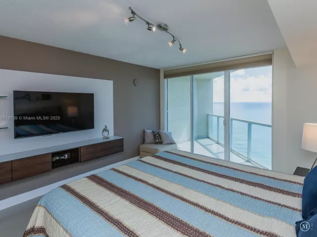 Продажа квартиры #1709 - фото 5636954