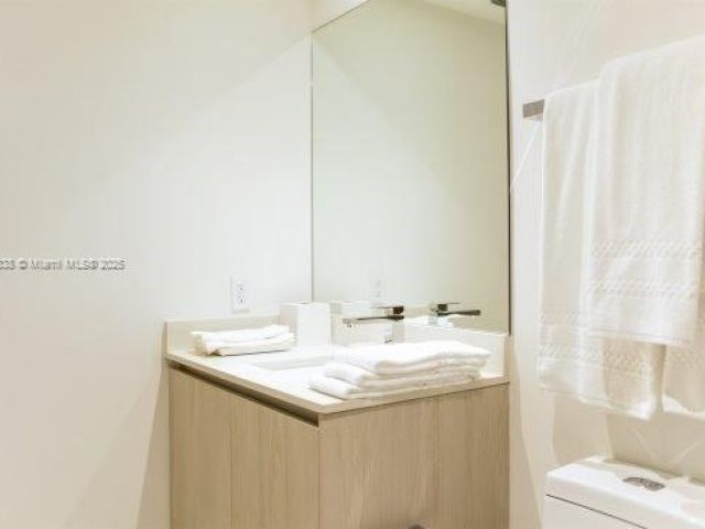 Продажа квартиры #R1202 - фото 5628499