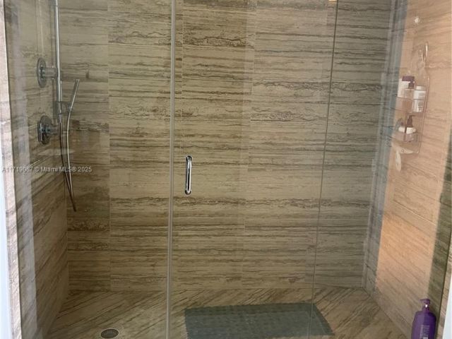 Продажа квартиры #2605 - фото 5871397