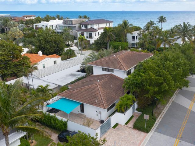 Продажа дома по адресу 2301 N Atlantic Blvd - фото 5802393