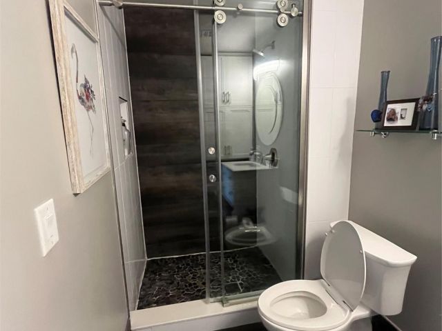 Дом в аренду по адресу 2113 NE 44th St - фото 5544241