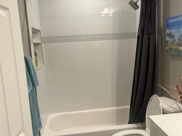 Дом в аренду по адресу 2113 NE 44th St - фото 5544243