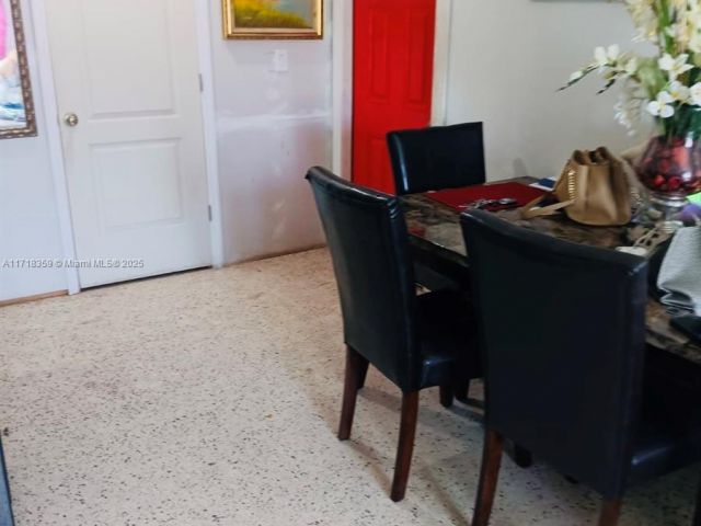 Продажа дома по адресу 15321 SW 308th St - фото 5737129