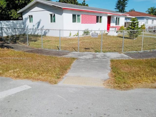 Продажа дома по адресу 15321 SW 308th St - фото 5737133