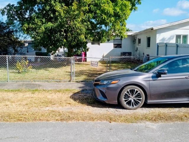 Продажа дома по адресу 15321 SW 308th St - фото 5737140