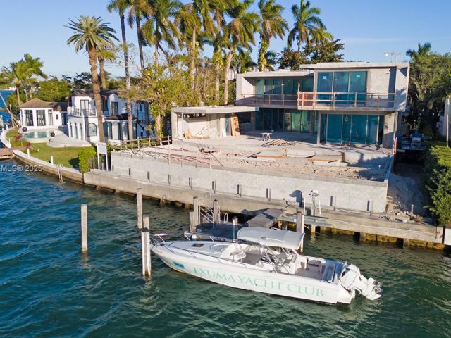 Продажа дома по адресу 424 W Rivo Alto Dr - фото 5521655