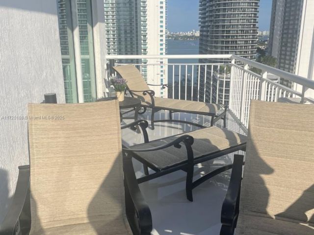 Квартира в аренду номерPH-07 - фото 5627783