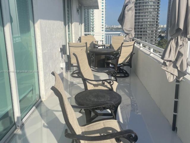 Квартира в аренду номерPH-07 - фото 5627784