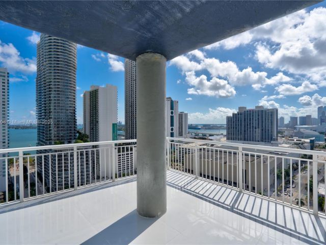 Квартира в аренду номерPH-07 - фото 5627786