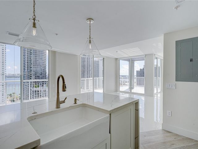 Квартира в аренду номерPH-07 - фото 5627791