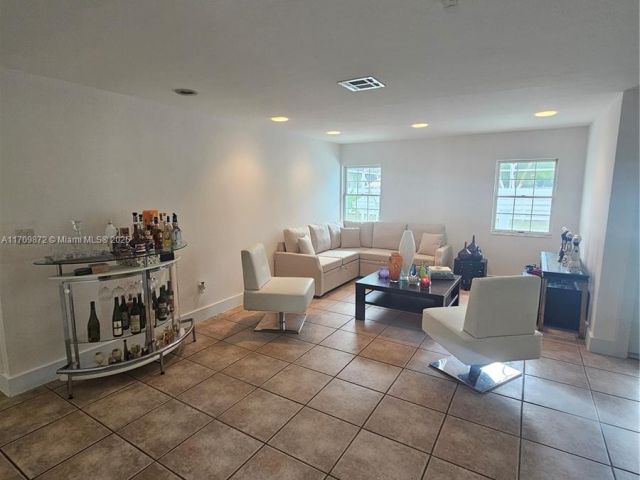 Продажа дома по адресу 14461 SW 152nd Ct - фото 5840466