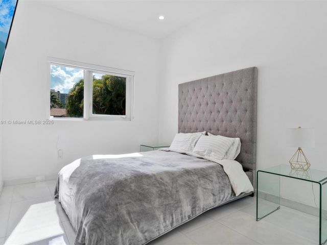 Продажа дома по адресу 201 Atlantic Ave - фото 5572328