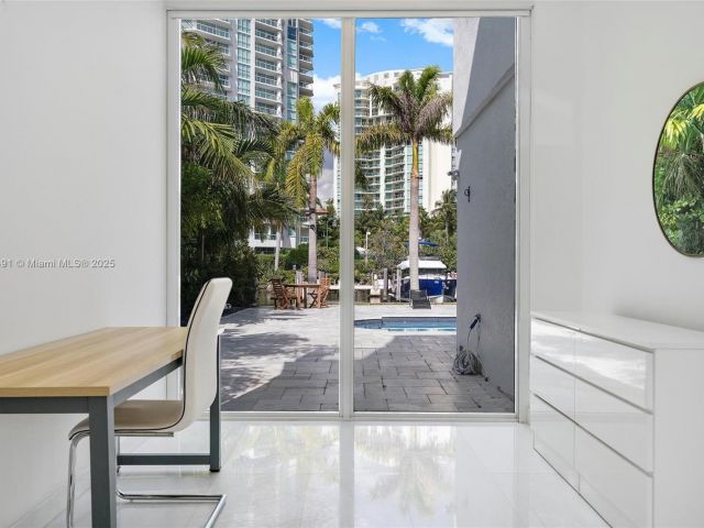 Продажа дома по адресу 201 Atlantic Ave - фото 5572329